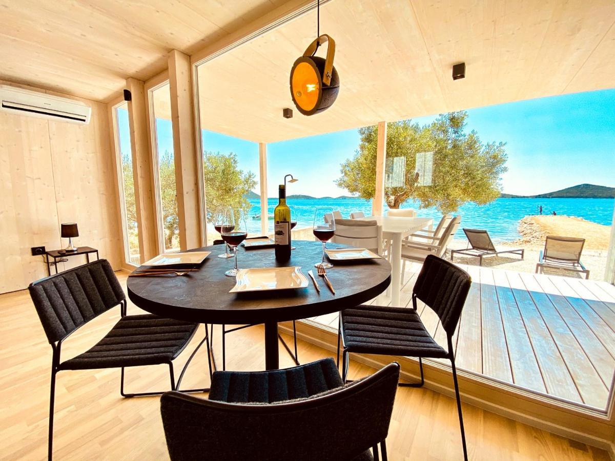 Buqez Eco Resort - Beach Villa 28 - Directly By Beach Drage Dış mekan fotoğraf